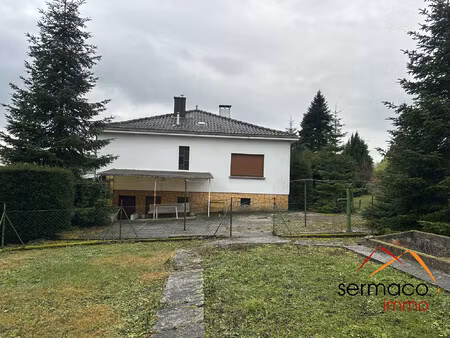 maison individuelle avec son grand terrain de 25 ares