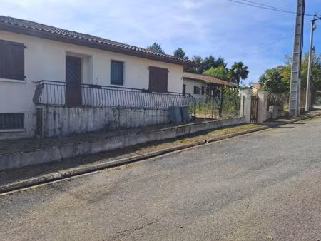 maison de village avec jardin et sous-sol aménageable 