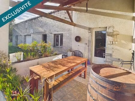 pavillon 138 m² de plain-pied sur 6 237 m²  au calme  4 chambres  dépendances & panneaux p