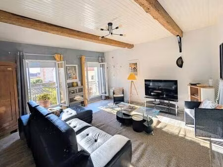 immeuble 3 appartements + local commercial