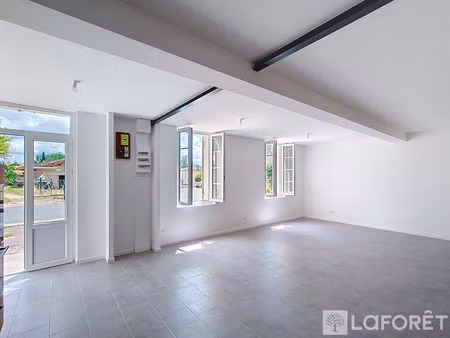 saint-martin-du-bois - maison entierement renove avec le charme de la pierre
