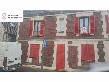 maison spacieuse à vendre à montataire - 5 chambres proche du centre ville