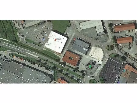 vente commerce voujeaucourt 1 200 m²