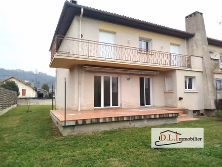 location maison 5 pièces 128m² moissac 82200