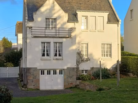 morlaix coat serho  maison d'architecte des années 30 sur 700 m2 de terrain clos  4 chambr
