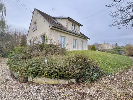 maison familiale avec grand terrain