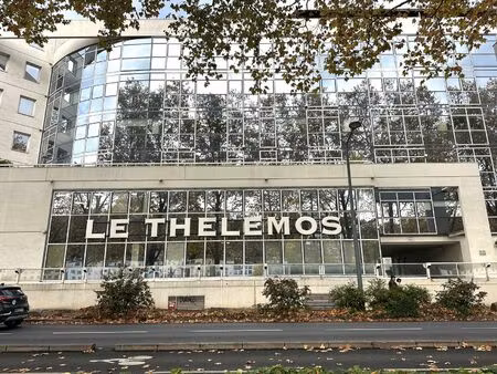 location local professionnel 400m² lyon 9ème