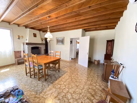 vente maison 5 pièces 106 m² à nesmy (85310)  187 500 €