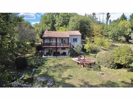 roquecor maison avec 3 chambres  bien rénové avec jardin  terrasse jolie vues