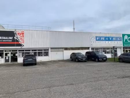 à pessac bâtiment d'activité à louer