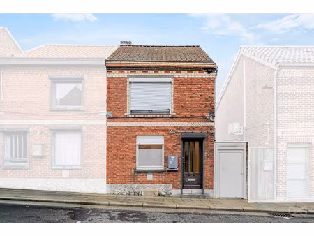 huis te koop in bouvignies met 2 slaapkamers