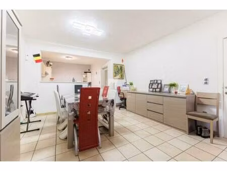 opbrengsteigendom te koop in fayt-lez-manage