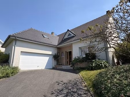 maison de luxe 4 chambres en vente à camon  hauts-de-france