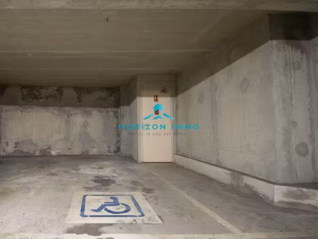 location parking st laurent du var 06700