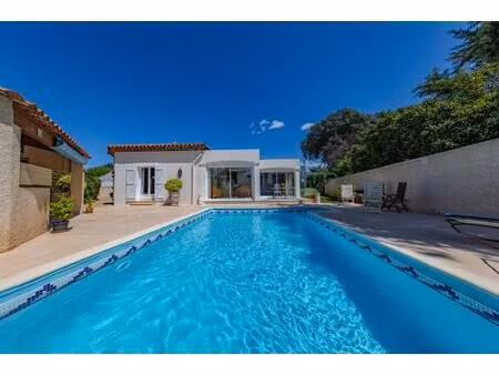 villa 6 pièces 161 m2 l'atelier de l'immo - votre havre de paix familial à saturargues !