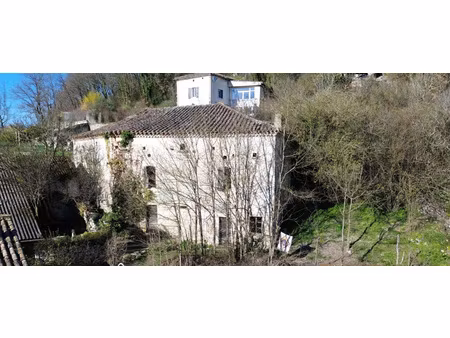 touffailles maison en pierre à rénover