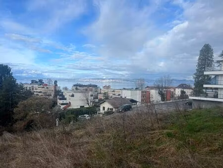 terrain vue lac à amphion