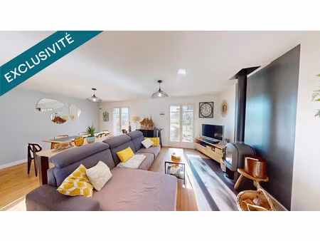 vente maison 4 pièces 109 m² à le nizan (33430)  250 000 €