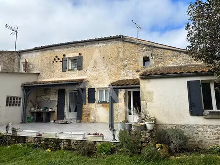 vente maison 6 pièces 170 m² breuil-magné (17870)