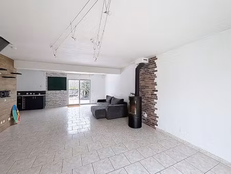 vente maison 7 pièces  170.00m²  chouzé