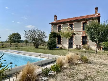 maison 6 pièces 150 m² rénovée