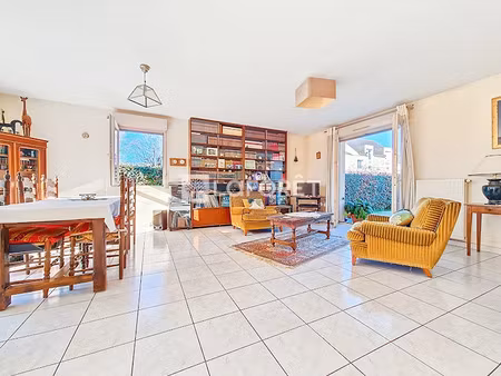 vente maison 4 pièces 94 m² à briollay (49125)  264 200 €