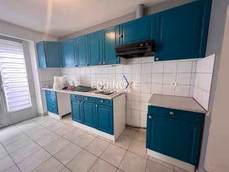 maison en location - la regrippière