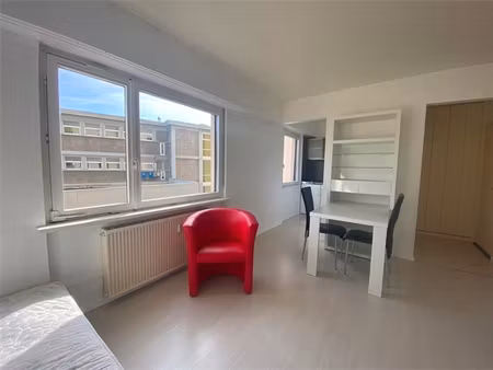 studio à st louis proche tram avec cave