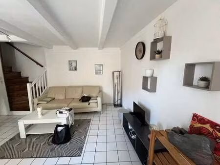 vente maison à celles-sur-belle (79370) : à vendre / 37m² celles-sur-belle