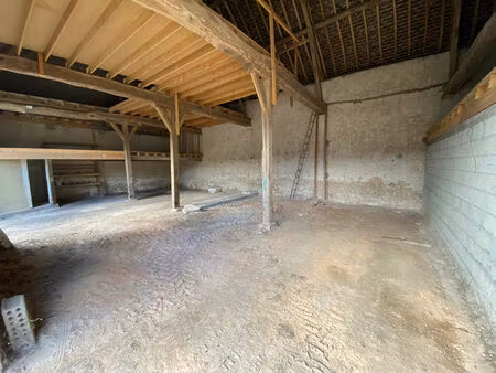 location local industriel 150 m² à henrichemont (18250)