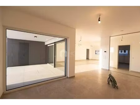 appartement à vendre avec terrasse et 2 chambres   saint-vith (vbd59625)