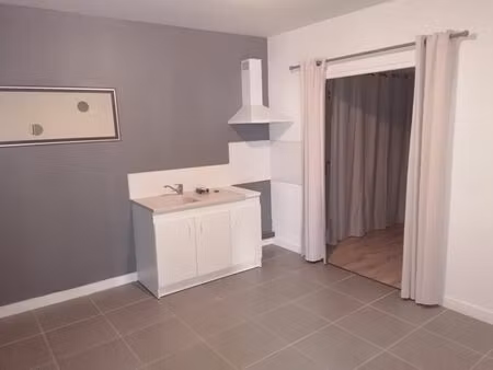 vente appartement 2 pièces 29m2 la jarrie 17220 - 100000 € - surface privée
