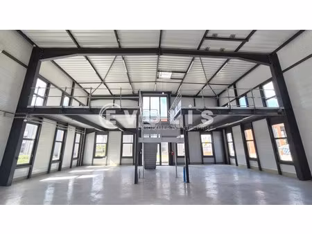 bâtiment indépendant à louer