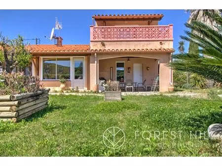 maison 190 m2 à maureillas  proche commerces