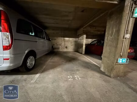 achat parking le mans 72000