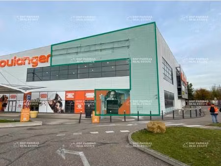 local commercial à louer