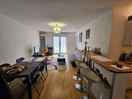 location appartement 2 pièces meublé à saint-barthélemy-d'anjou (49124) : à louer 2 pièces
