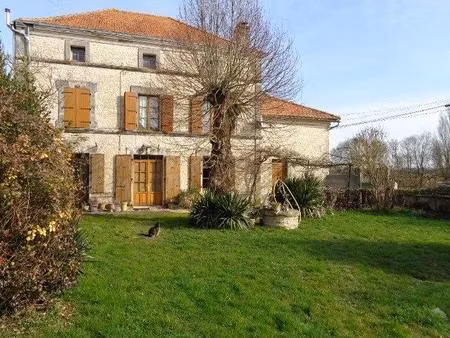 maison de village de caractère de 4 chambres à finir de rénover