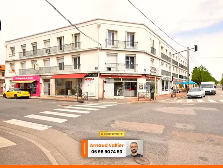 vente commerce 69 m² roanne (42300)