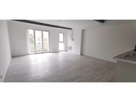 location appartement 2 pièces 57 m² à agen (47000)