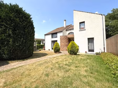 vente maison 6 pièces 160 m² à combs-la-ville (77380)  454 000 €