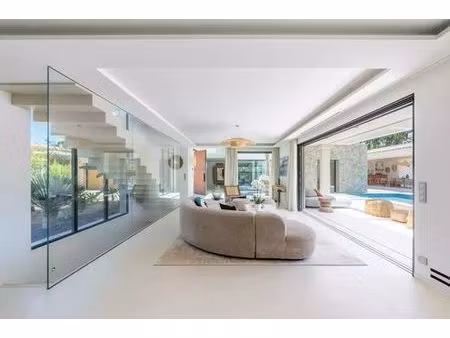 villa de 10 pièces de luxe en location saint-tropez  france