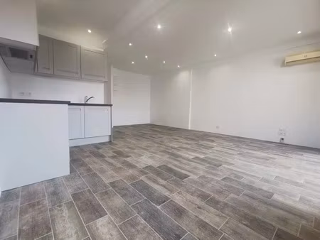 location appartement 1 pièce 33.4 m² à cannes (06400)  962 €