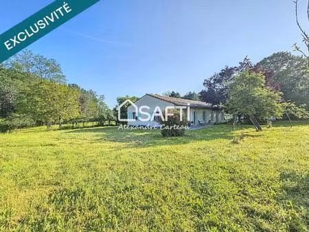 maison 4 chambres  dépendances  parcelle de 4000m²