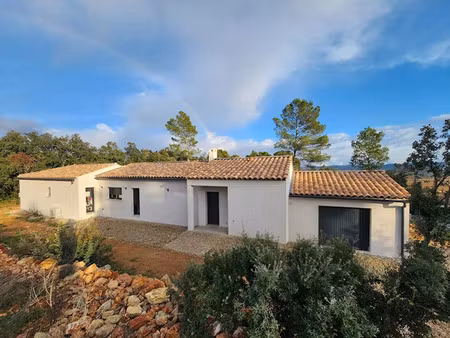 vente maison 5 pièces 148 m² à montfort-sur-argens (83570)  558 000 €