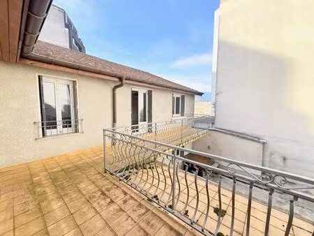 maison de ville 131m2 avec stationnement et cave