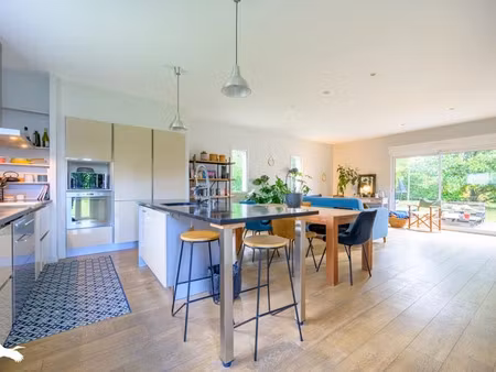 vente maison 8 pièces 150 m² à dompierre-sur-mer (17139)  575 850 €