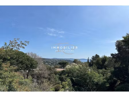 vente maison 5 pièces 147 m² à cavalaire-sur-mer (83240)  660 000 €