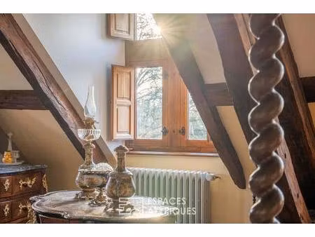 ancienne commanderie du xvème siècle et son parc avec étang