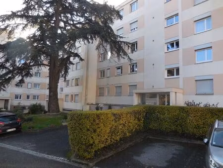 location appartement 2 pièces 33 m² à guebwiller (68500)